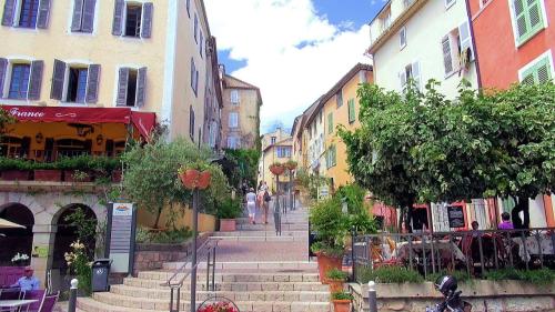 Fayence Var Restaurant Bild 5965379