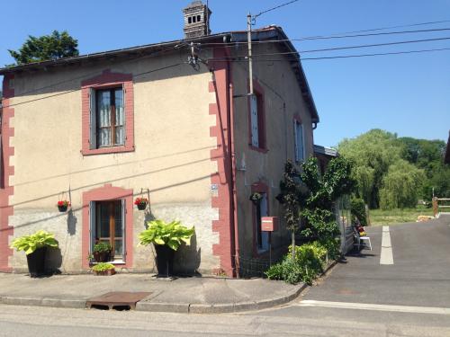 Monthureux-sur-Saône Vosges Haus foto