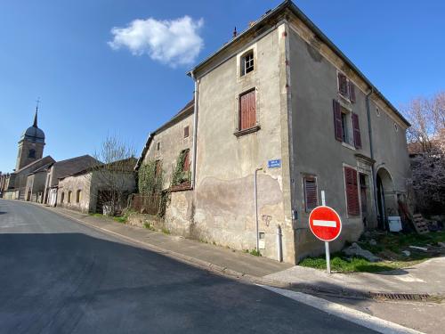 Dampierre Haute-Marne Dorfbauernhof foto