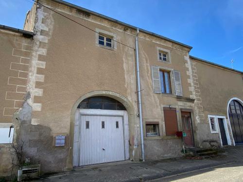 Dampierre Haute-Marne Dorfbauernhof foto