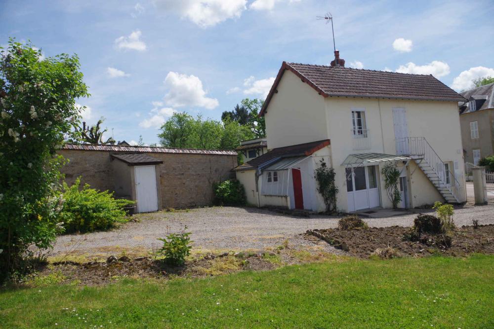 Saint-Honoré-Les-Bains Nièvre Haus Bild 6784686