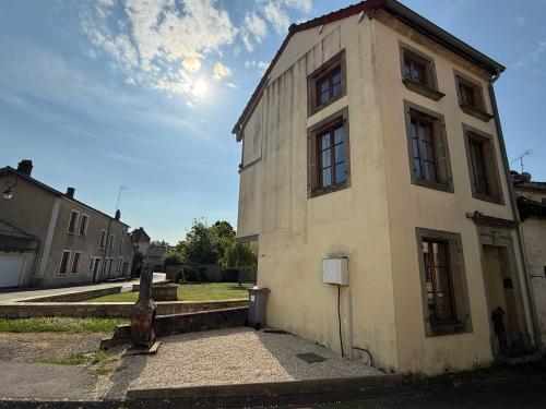 Melay Haute-Marne Dorfhaus foto