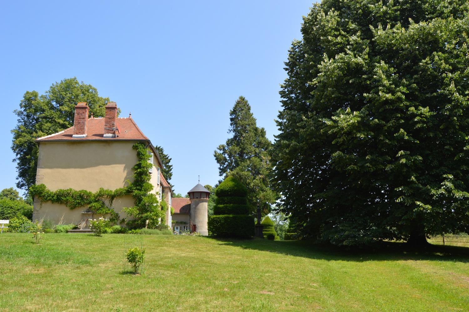  kaufen Schloss Luzy Nièvre 14