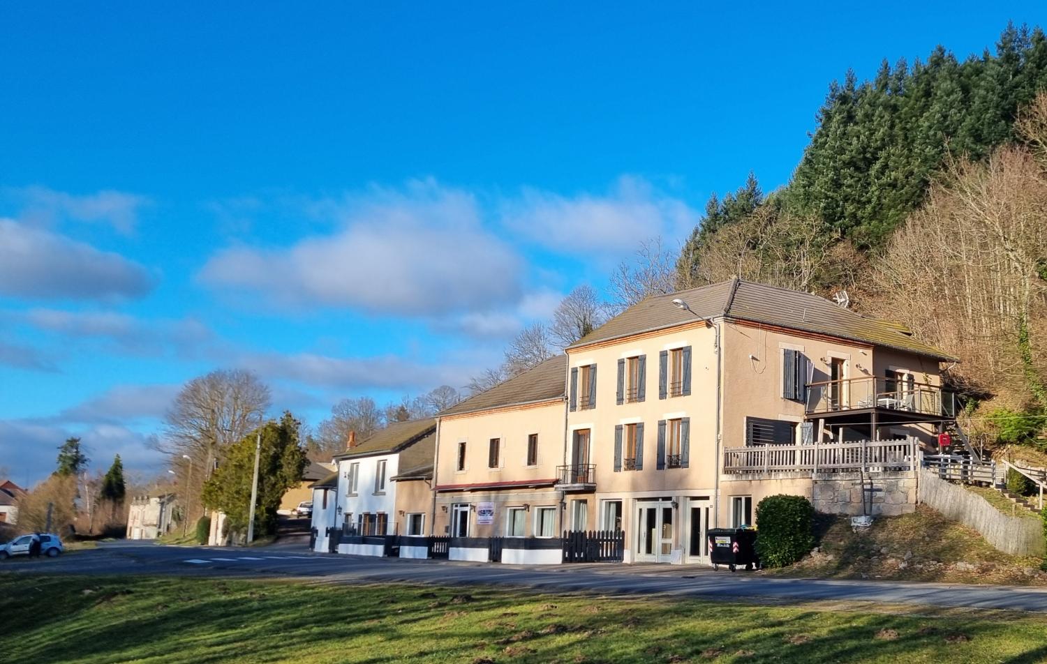  kaufen Ferienhaus/ Gästezimmer Le Mayet-de-Montagne Allier 1
