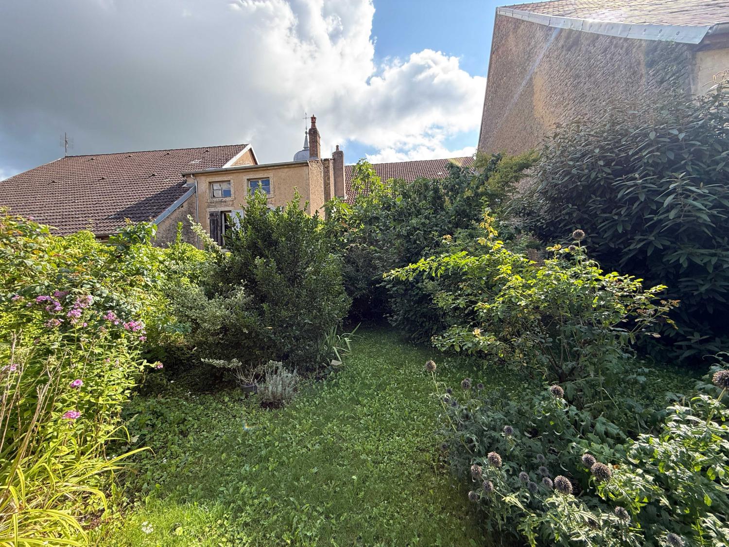 kaufen Wohnung/ Apartment Jussey Haute-Saône 38