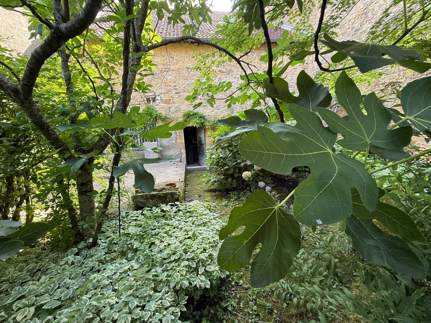  kaufen Wohnung/ Apartment Jussey Haute-Saône 39
