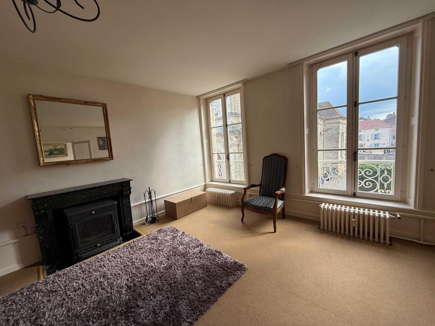  kaufen Wohnung/ Apartment Jussey Haute-Saône 1