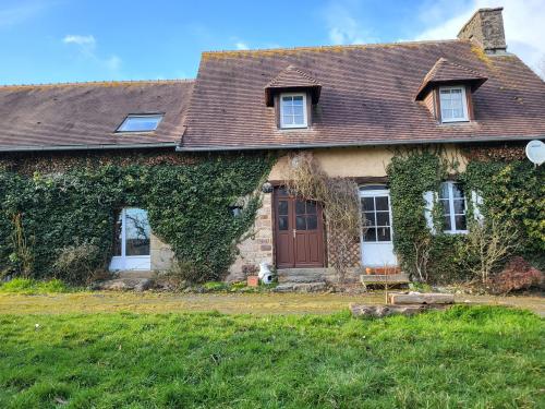 Saint-Vigor-des-Monts Manche Freistehend Bild 7123245