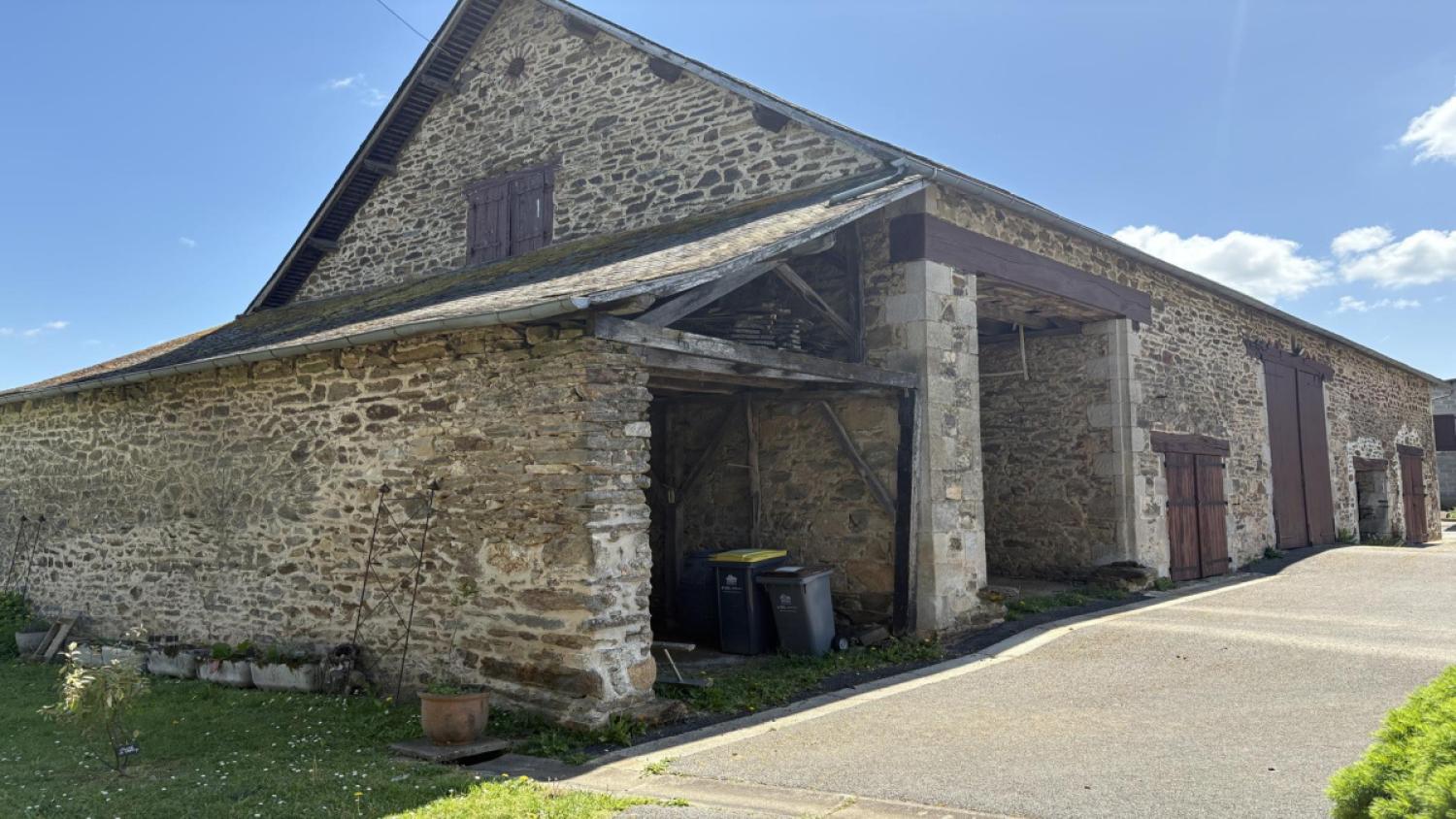  kaufen Freistehend Beyssac Corrèze 24