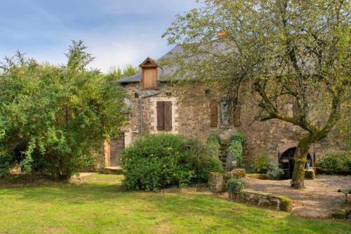 Saint-Solve Corrèze Freistehend Bild 7362507