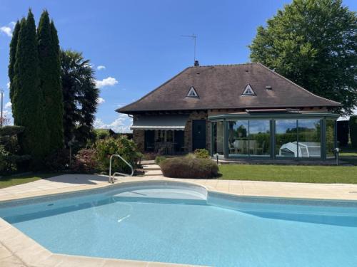 Troche Corrèze Freistehend Bild 7361901