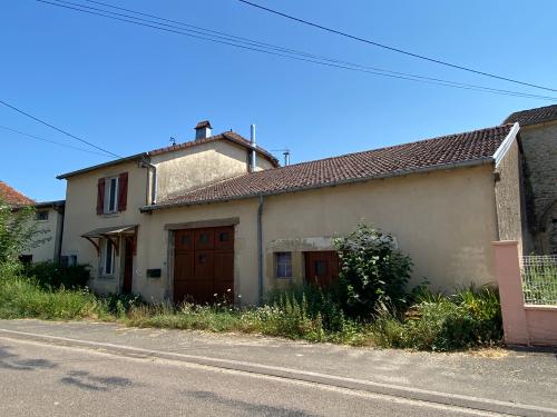 Vernois-sur-Mance Haute-Saône Dorfbauernhof foto
