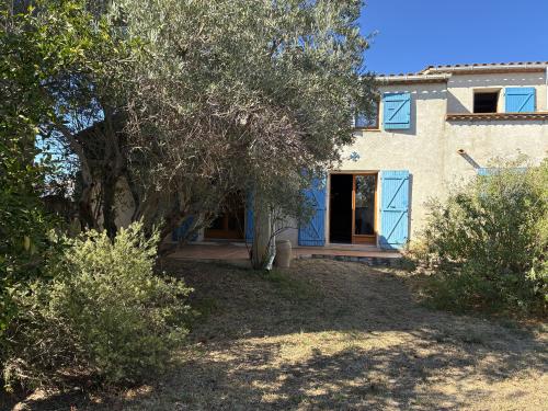 Narbonne Aude Dorfhaus Bild 7404571
